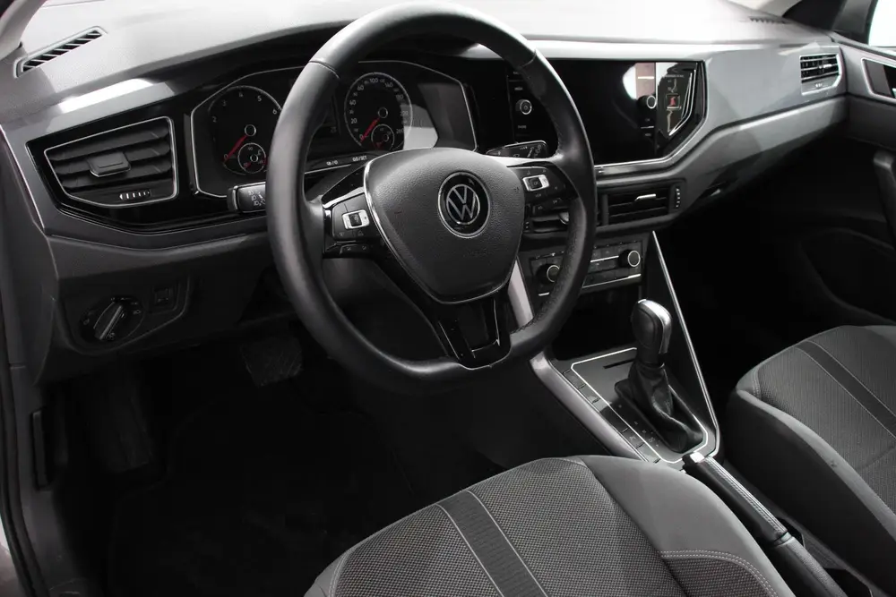 Volkswagen Polo 1.0 TSI 110pk DSG Highline Navigatie Apple C uit 2021, foto 7