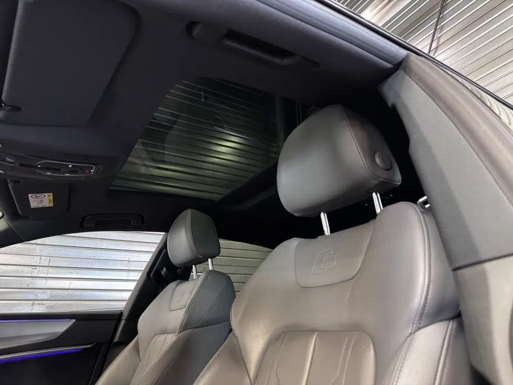 Audi A7 Sportback 55 TFSI e Quattro Competition S uit 2019, foto 9
