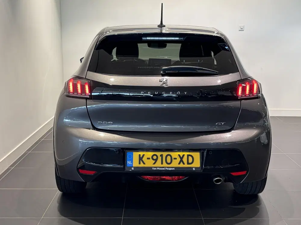Peugeot 208 1.2 PureTech GT Pack uit 2021, foto 5
