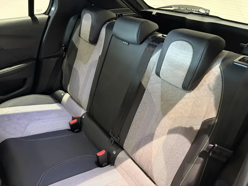 Peugeot 208 1.2 PureTech GT Pack uit 2021, foto 9