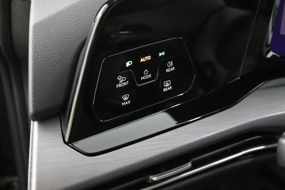 Volkswagen Golf 1.4 eHybrid Style 99% SOH | Adaptive Cruise uit 2021, foto 19
