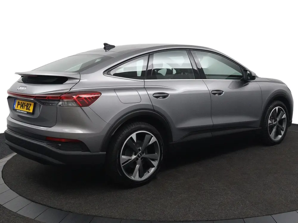 Audi Q4 e-tron 35 Edition 55 kWh uit 2022, foto 3