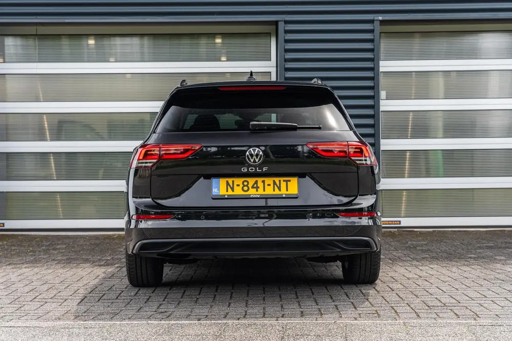 Volkswagen Golf Variant 1.0 TSI 110pk Life | Apple CarPlay/A uit 2021, foto 11