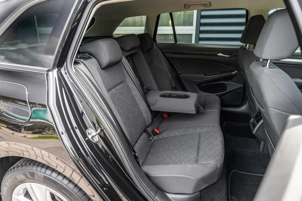 Volkswagen Golf Variant 1.0 TSI 110pk Life | Apple CarPlay/A uit 2021, foto 16
