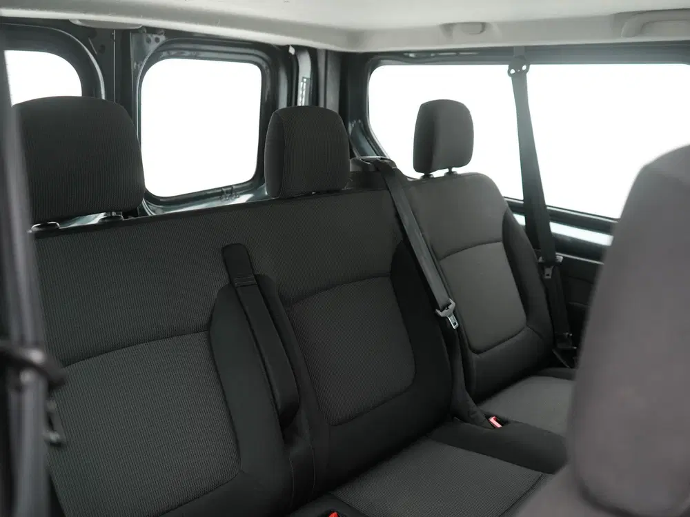 Renault Trafic 9 Persoons bus uit 2022, foto 9
