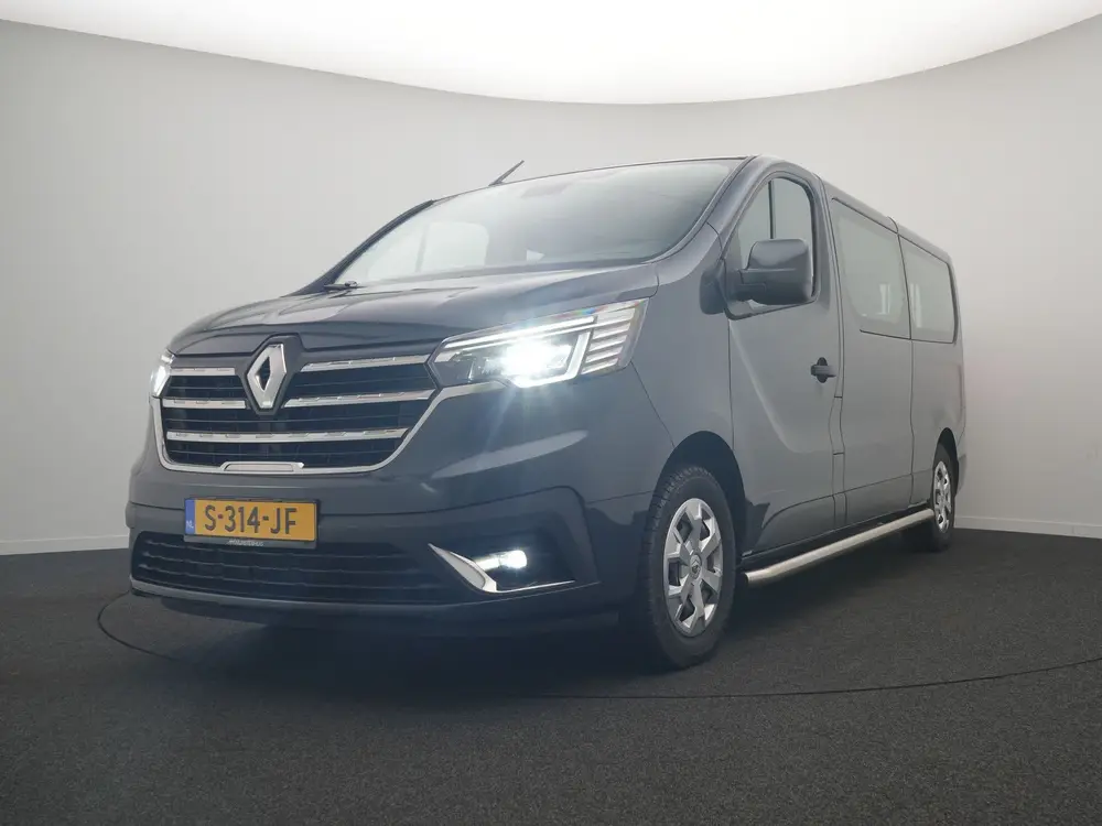 Renault Trafic 9 Persoons bus uit 2022, foto 5