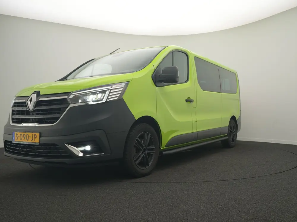 Renault Trafic 9 Persoons bus uit 2022, foto 5