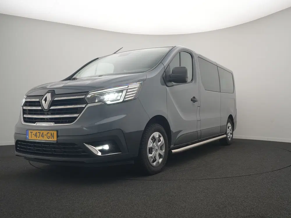 Renault Trafic 9 Persoons bus uit 2022, foto 5