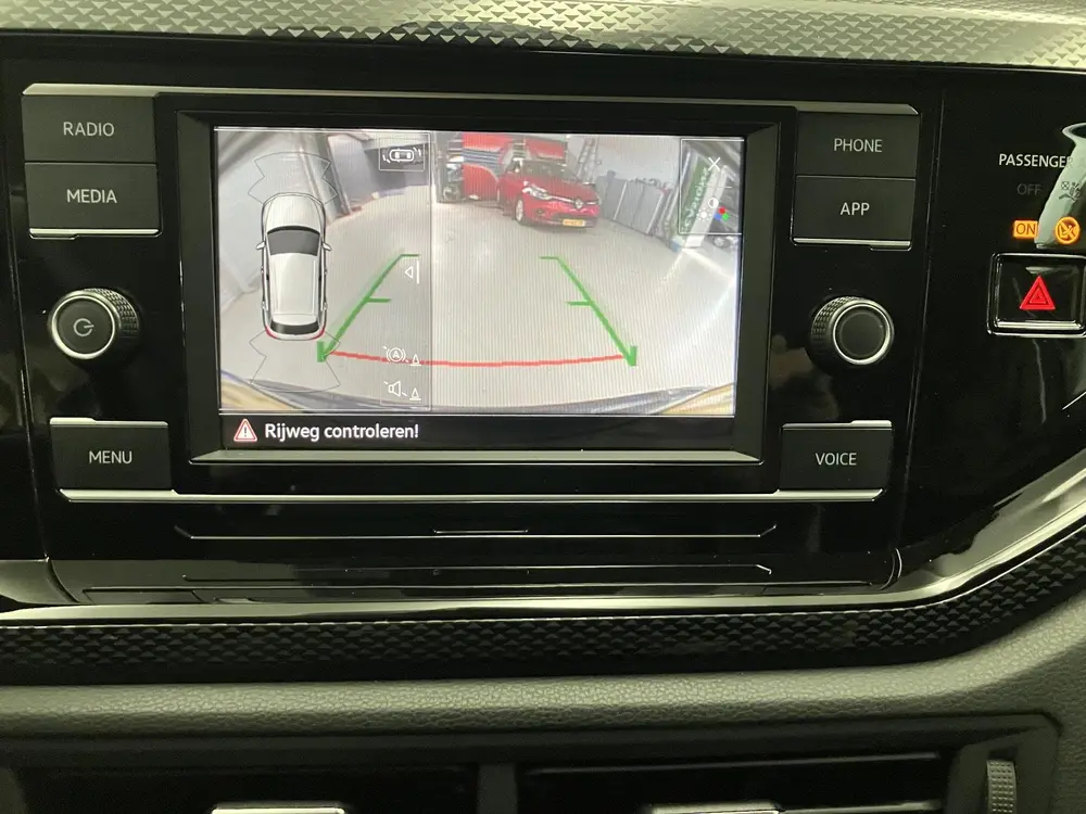 Volkswagen Taigo 1.0 TSI Life Edition / Nederlandse Auto / F uit 2024, foto 5