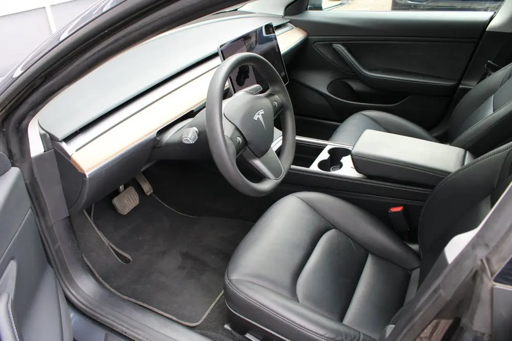 Tesla Model 3 Long Range AWD 75 kWh uit 2021, foto 12