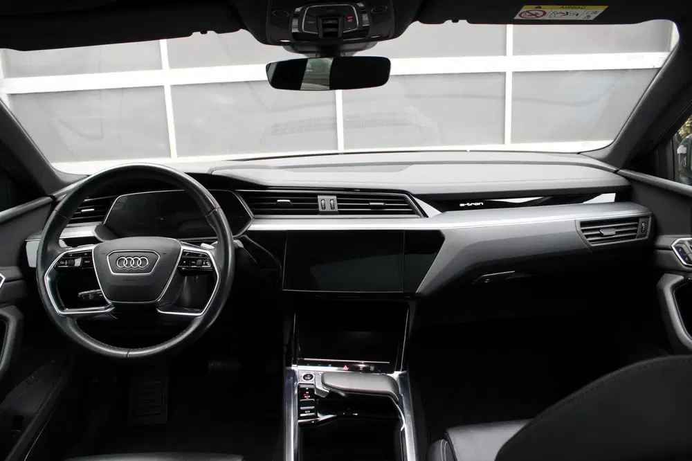 Audi Q8 55 quattro Advanced Edition 115 kWh uit 2023, foto 3