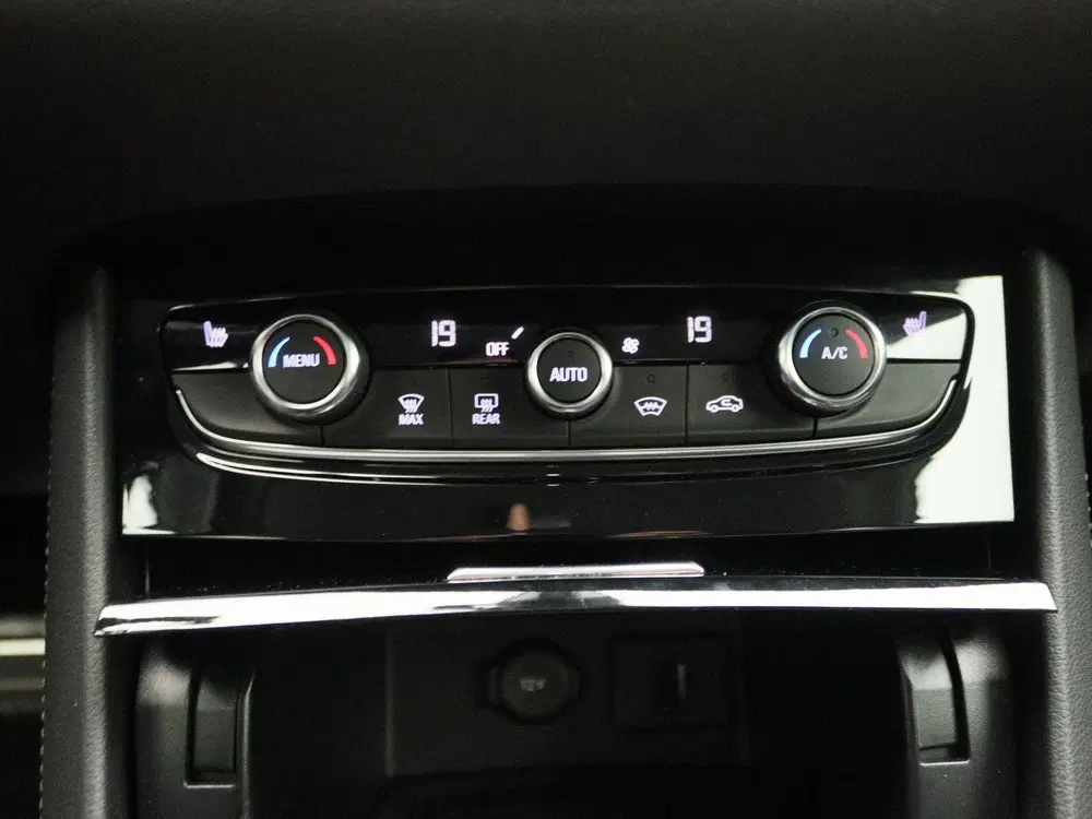 Opel Grandland X 1.6 Turbo Hybrid Elegance uit 2022, foto 10