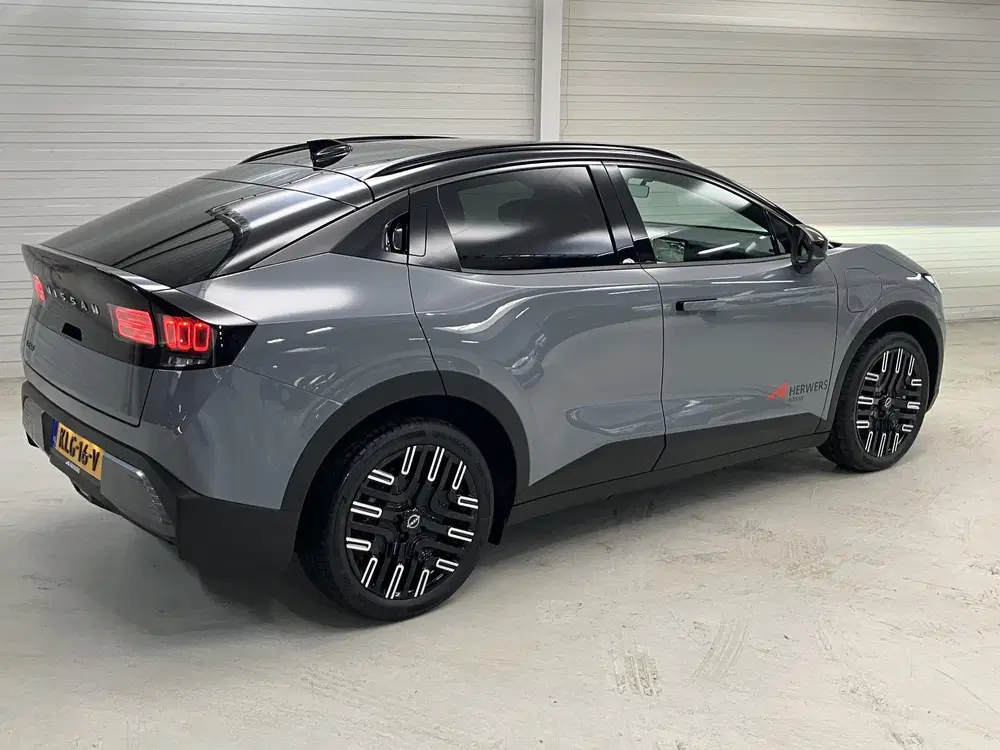 Nissan Leaf Evolve 52 kWh uit 2026, foto 3