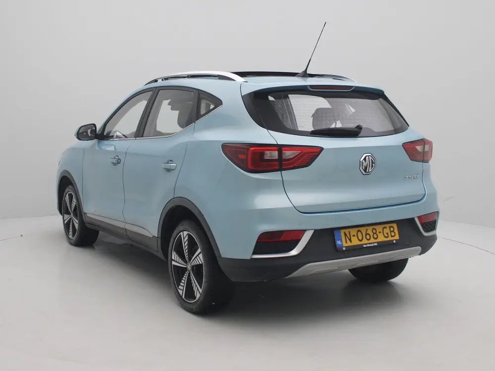 MG ZS EV Luxury 45 kWh | Apple Carplay/Android Auto | Panora uit 2021, foto 3