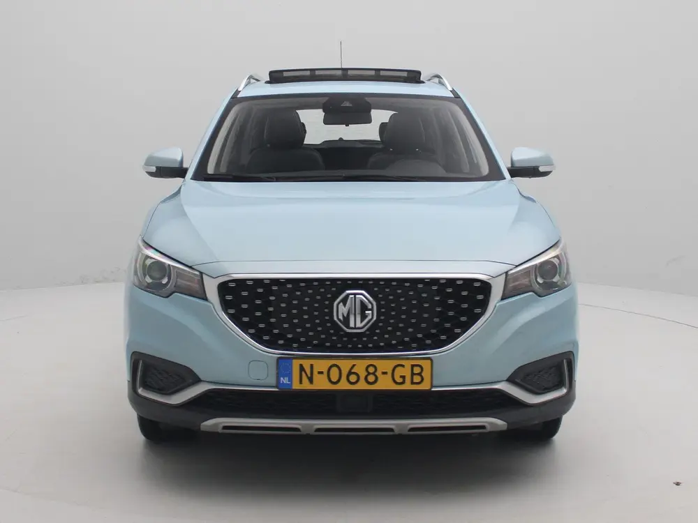 MG ZS EV Luxury 45 kWh | Apple Carplay/Android Auto | Panora uit 2021, foto 4