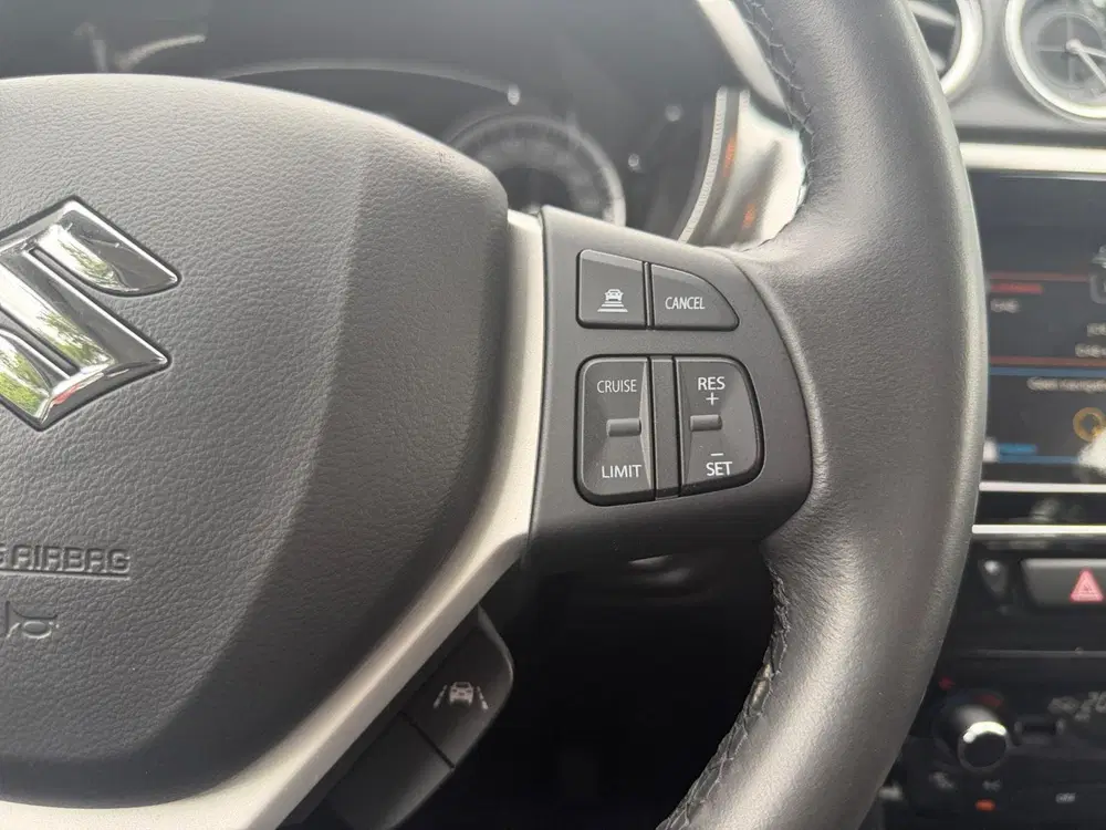 Suzuki Vitara 1.4 Boosterjet Style Smart Hybrid AllGrip uit 2021, foto 17