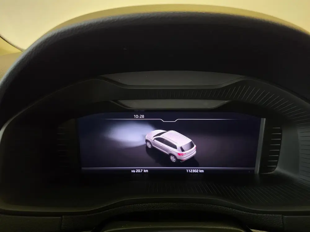 Skoda Karoq 1.5 TSI ACT Style uit 2021, foto 4