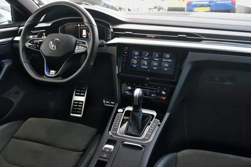 Volkswagen Arteon Shooting Brake R 2.0 TSI 4MOTION 320pk DSG uit 2022, foto 18