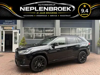 Toyota RAV 4 2.5 Hybrid Black Edition uit 2021