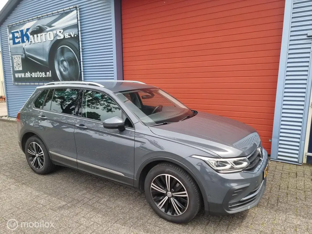 Volkswagen Tiguan 1.5 TSI Elegance DSG Facelift Compleet ! uit 2020, foto 5