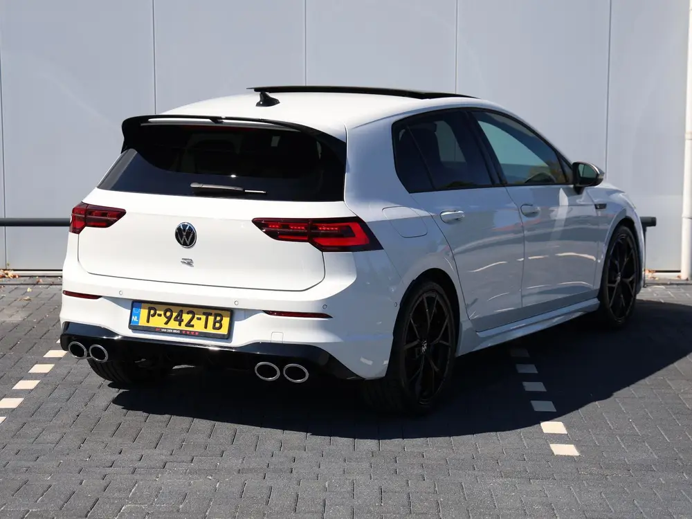 Volkswagen Golf 2.0 TSI R 4Motion 320Pk DSG | Panoramadak | uit 2022, foto 5