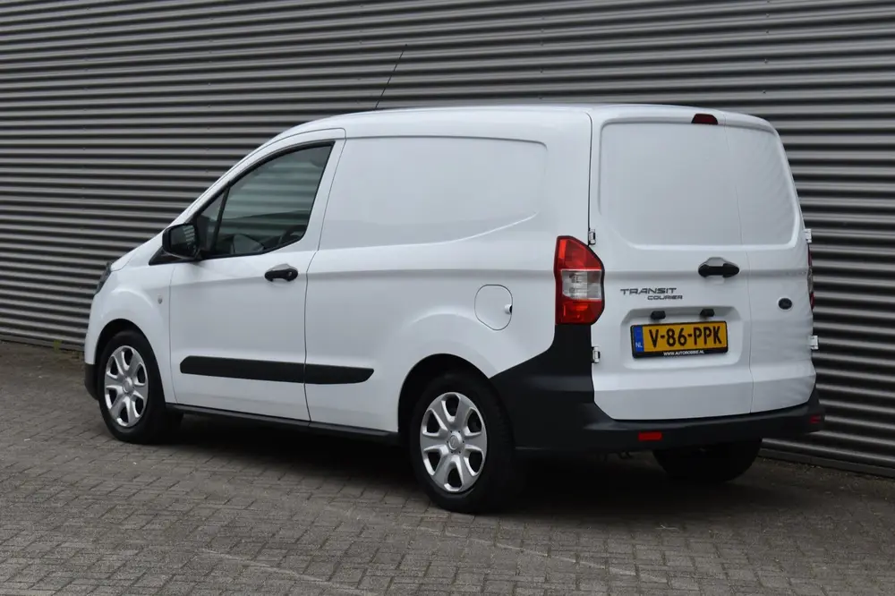 Ford Transit Courier 1.0 Trend EcoBoost 100-PK uit 2022, foto 5