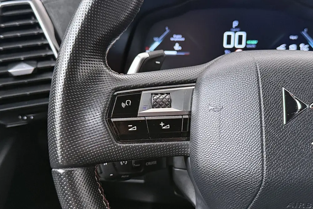 DS Automobiles DS 7 Crossback DS 7 Crossback E-Tense PHEV Performance Li uit 2022, foto 17