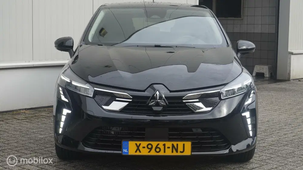Mitsubishi Colt 1.0T MT Intense uit 2024, foto 5
