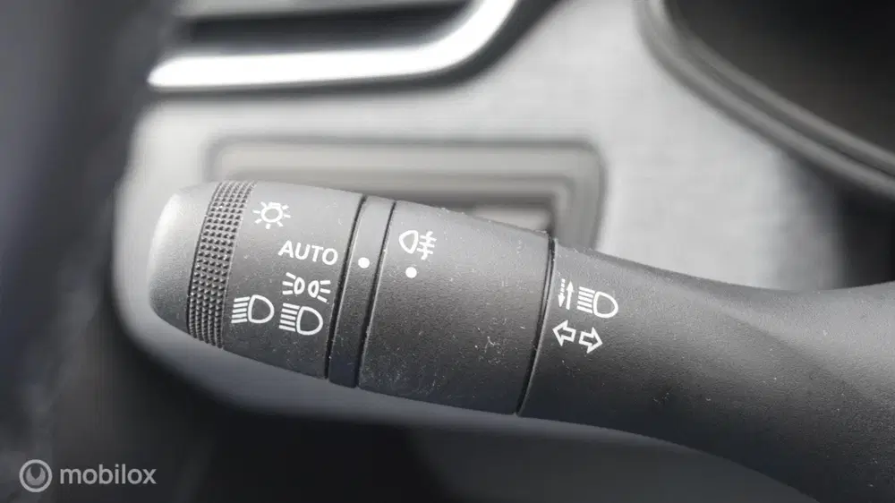 Mitsubishi Colt 1.0T MT Intense Apple Carplay uit 2024, foto 20