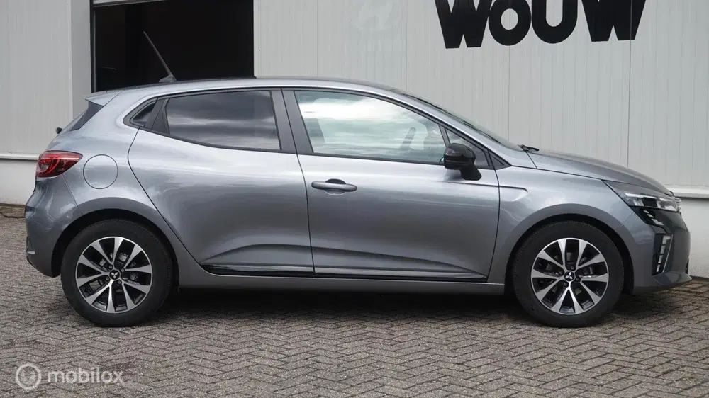 Mitsubishi Colt 1.0T MT Intense Apple Carplay uit 2024, foto 4