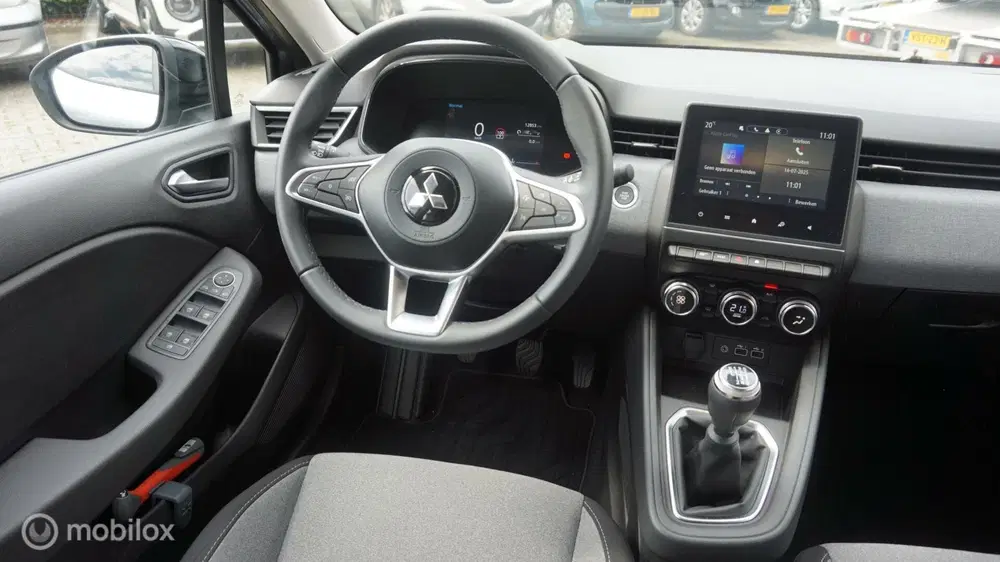 Mitsubishi Colt 1.0T MT Intense Apple Carplay uit 2024, foto 9