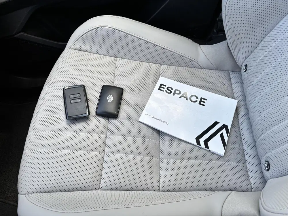 Renault Espace E-Tech full hybrid 200 iconic 7p. uit 2025, foto 15