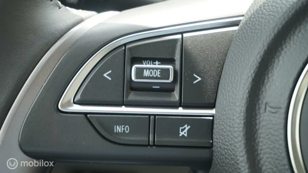Suzuki Swift 1.2 Select Smart Hybrid AUTOMAAT uit 2025, foto 19