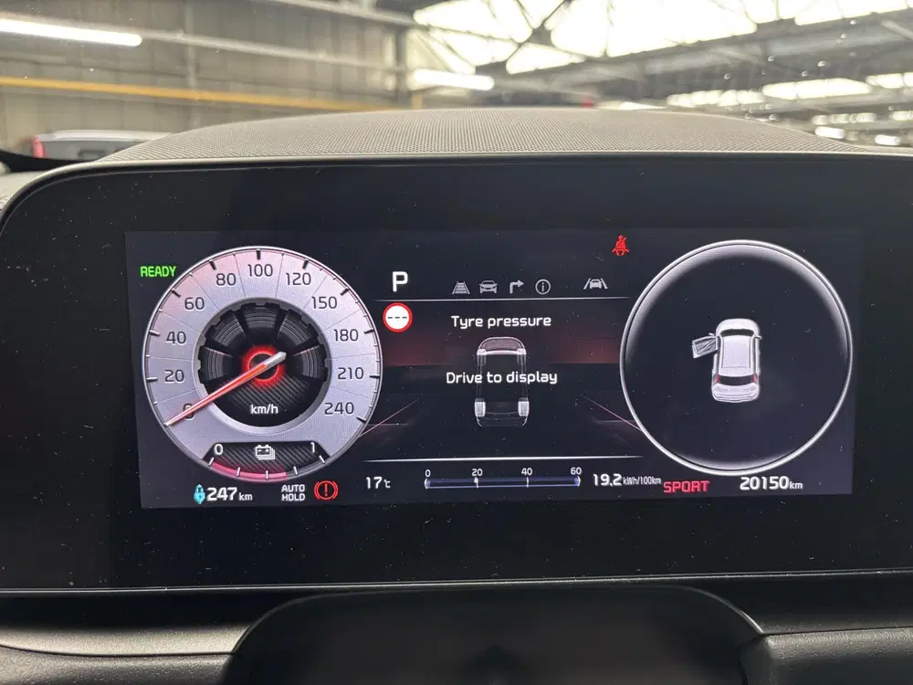 Kia Niro Light Edition 64.8 kWh uit 2024, foto 4