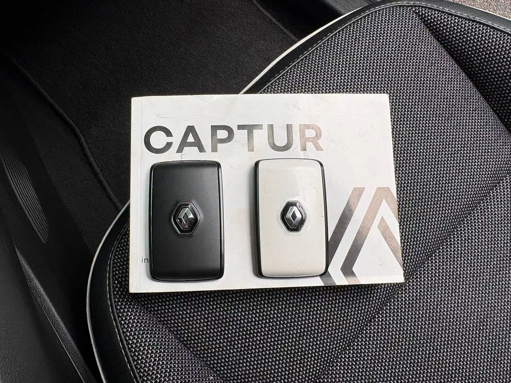 Renault Captur 1.6 E-Tech Plug-in Hybrid 160 Intens uit 2022, foto 11