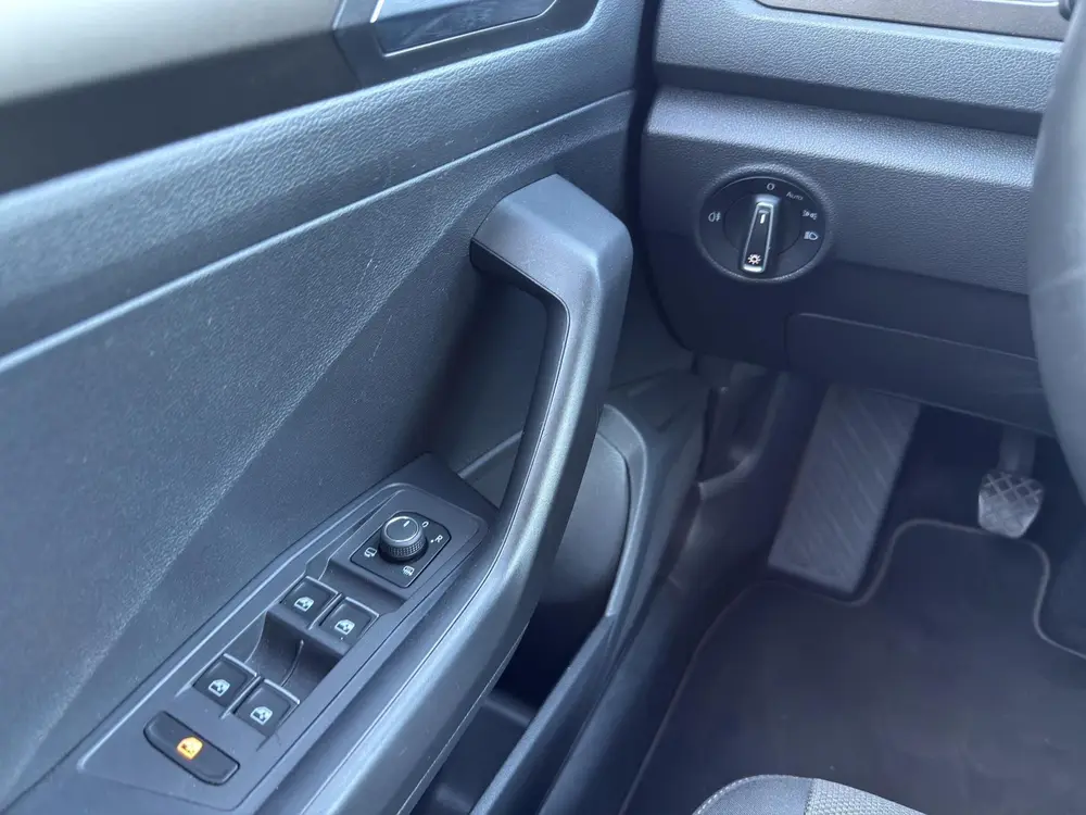 Volkswagen T-Roc 1.0 TSI Style | Clima | Stoelverw | Parksen uit 2019, foto 12