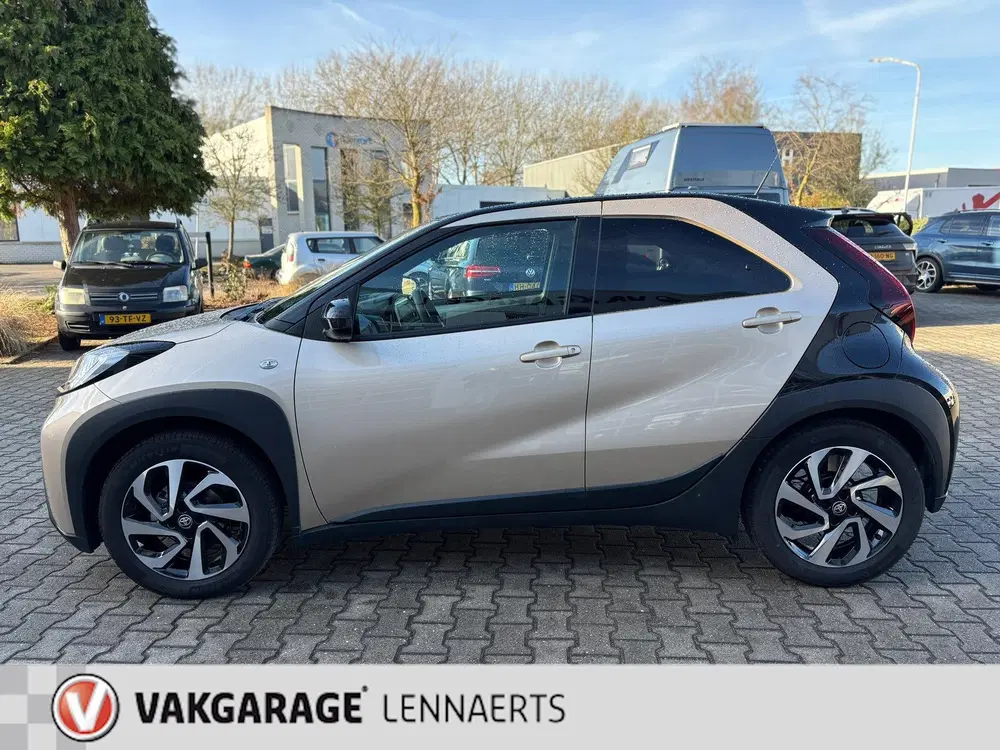 Toyota Aygo X 1.0 VVT-i S-CVT Pulse Automaat (BOVAG uit 2025, foto 12
