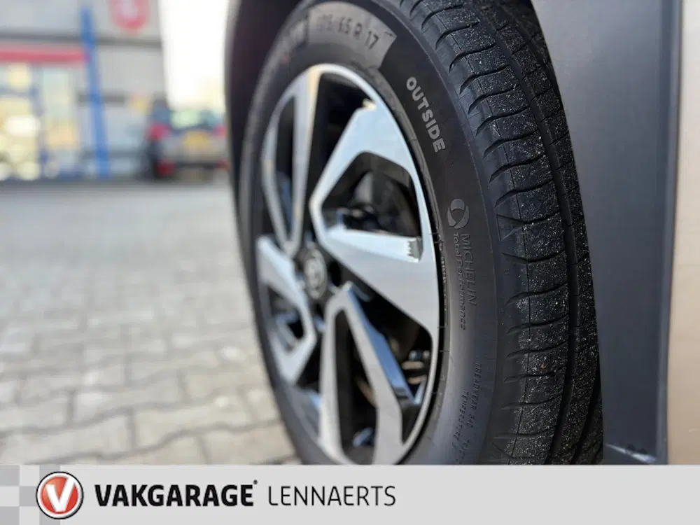 Toyota Aygo X 1.0 VVT-i S-CVT Pulse Automaat (BOVAG uit 2025, foto 5