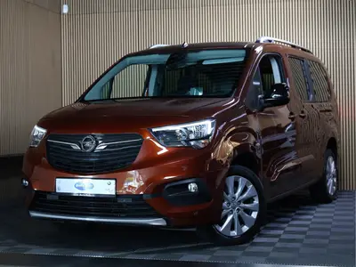 Opel Combo 1.2 Turbo Innovation XL 7pers AUTOM NAVI C uit 2021