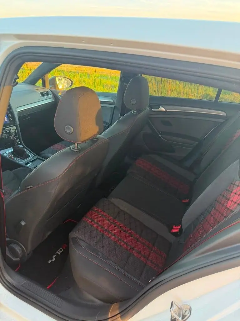 Volkswagen Golf VII Golf GTI TCR PANO | VIRTUAL | KEYLESS | ACC | CAM uit 2019, foto 14