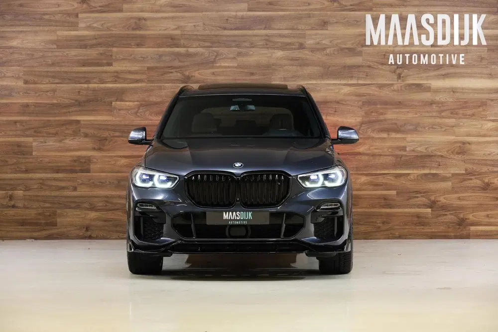BMW X5 xDrive45e M-Sport uit 2020, foto 2