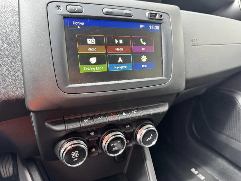Dacia Duster 1.0 TCe Prestige uit 2022, foto 10