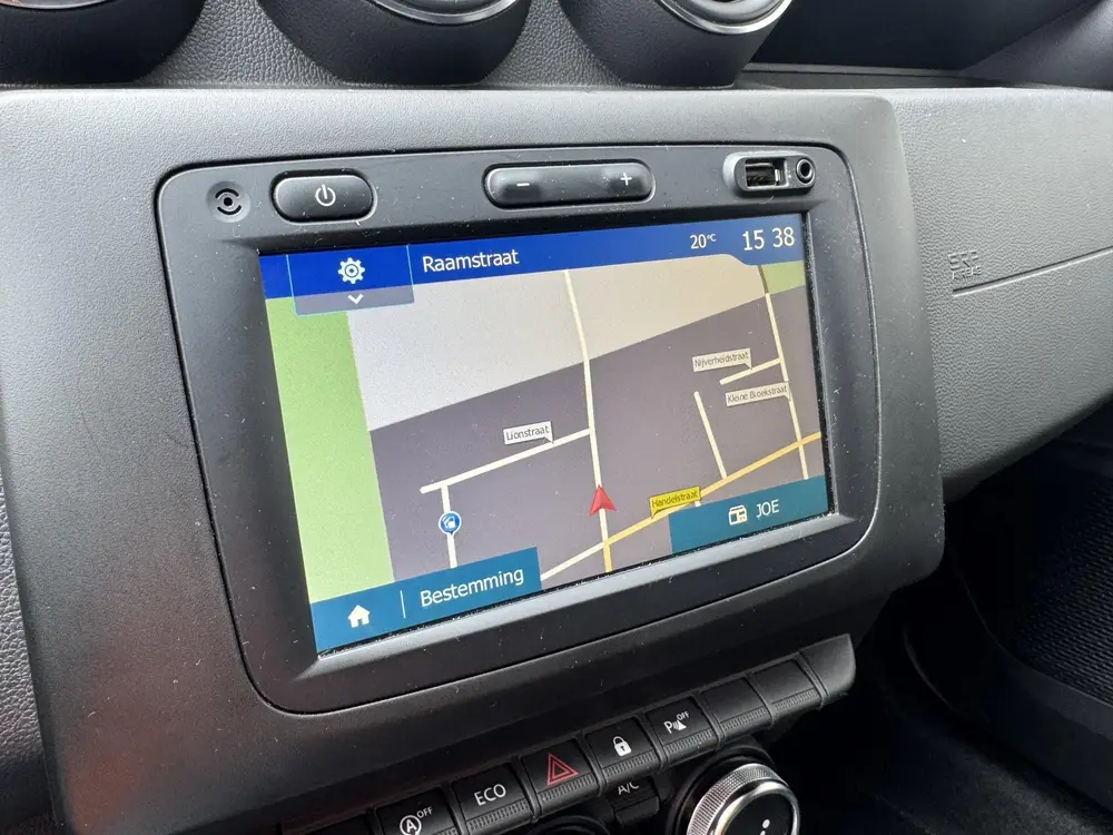 Dacia Duster 1.0 TCe Prestige uit 2022, foto 11