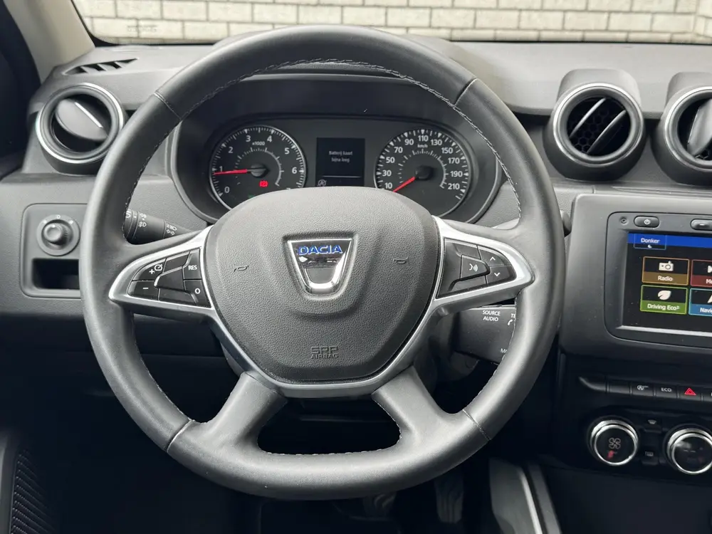 Dacia Duster 1.0 TCe Prestige uit 2022, foto 20