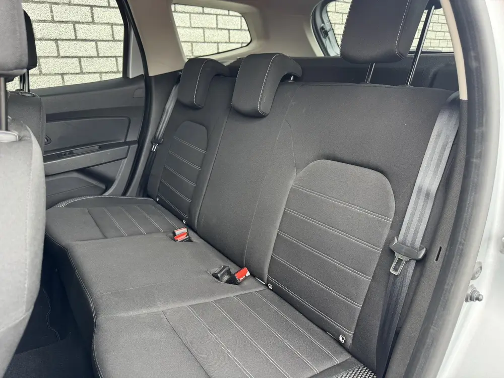 Dacia Duster 1.0 TCe Prestige uit 2022, foto 8
