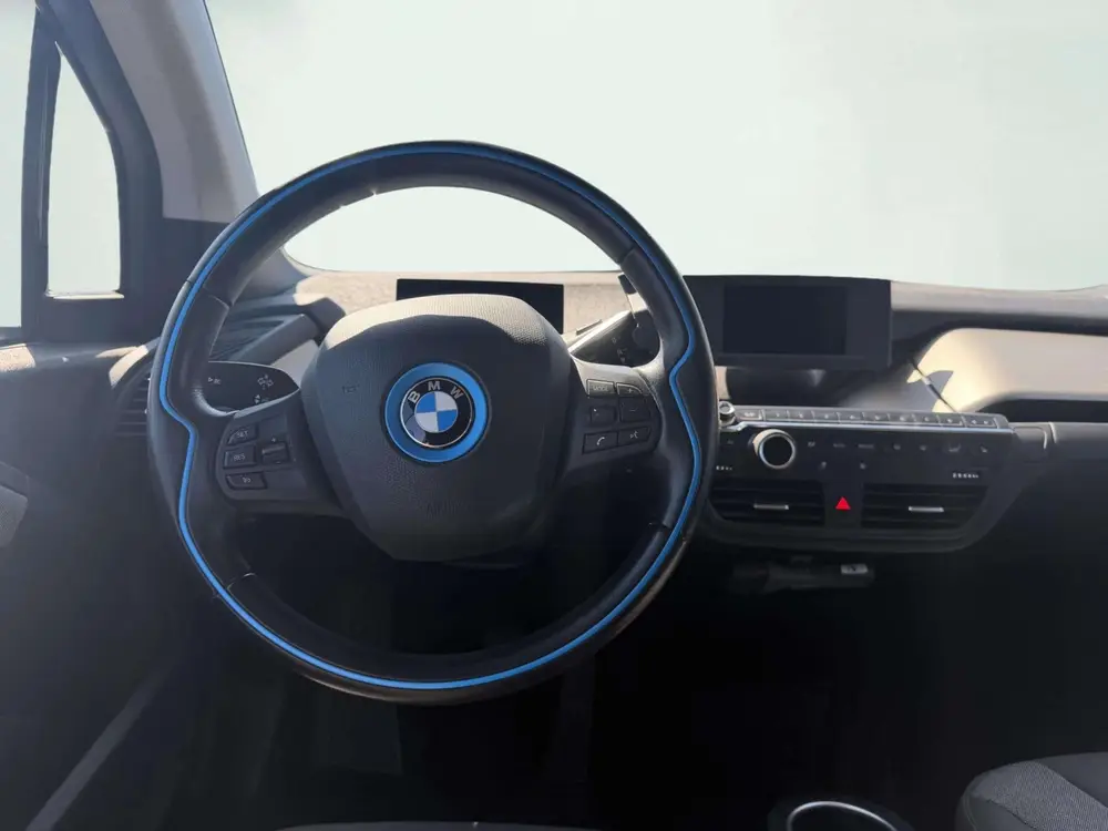 BMW i3 Basis 120Ah 42 kWh uit 2019, foto 7