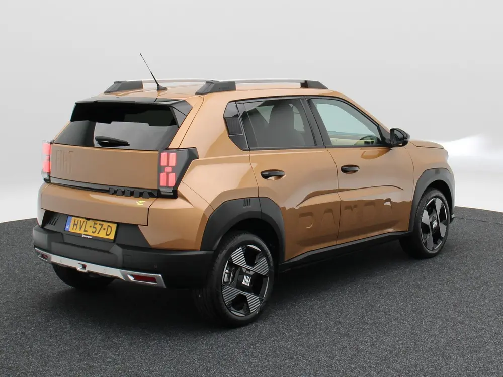 Fiat Grande Panda La Prima 113 PK 44 kWh uit 2025, foto 2