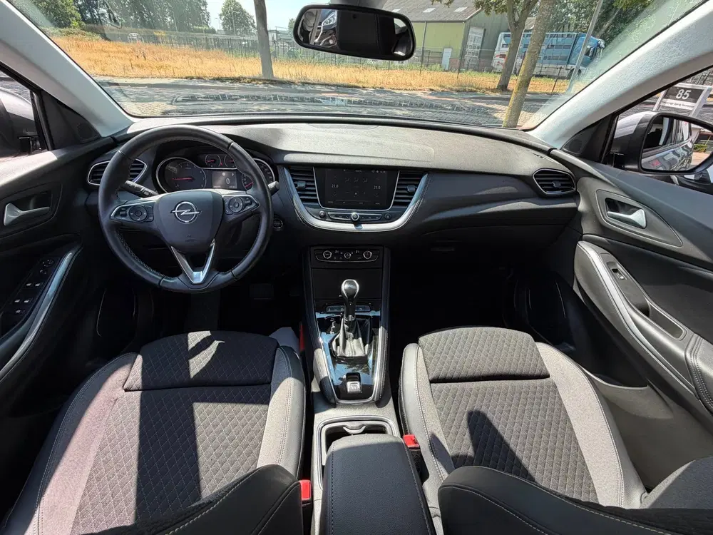 Opel Grandland X 1.2 Turbo Business Executive autom. 360cam uit 2021, foto 3