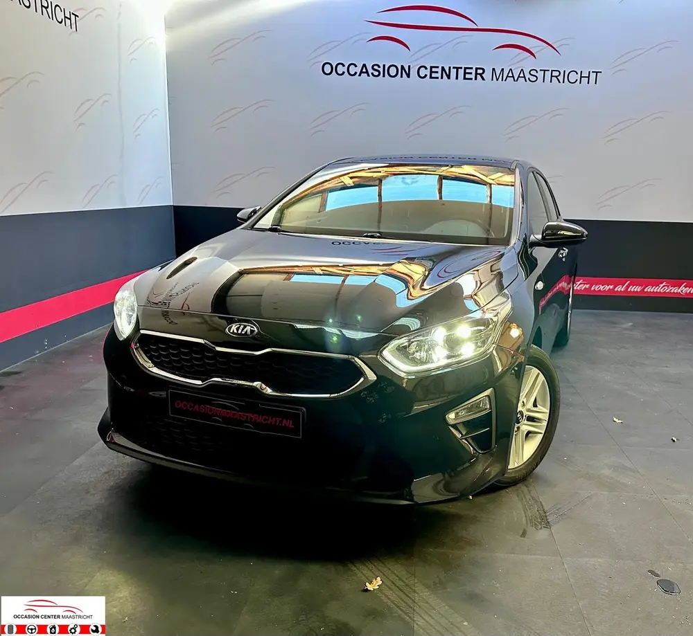Kia Ceed 1.4 T-GDi DynamicPlusLine APPLE CARPLAY| ANDROID| S uit 2019