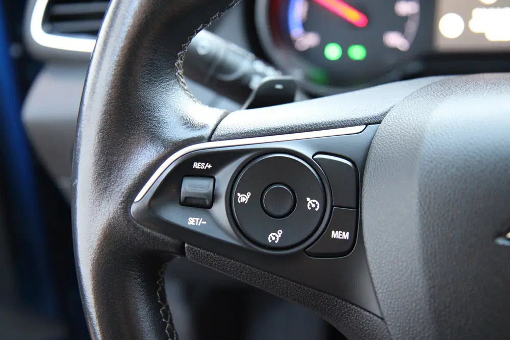 Opel Grandland X 1.6 Turbo Hybrid Carplay LED Camera uit 2020, foto 16